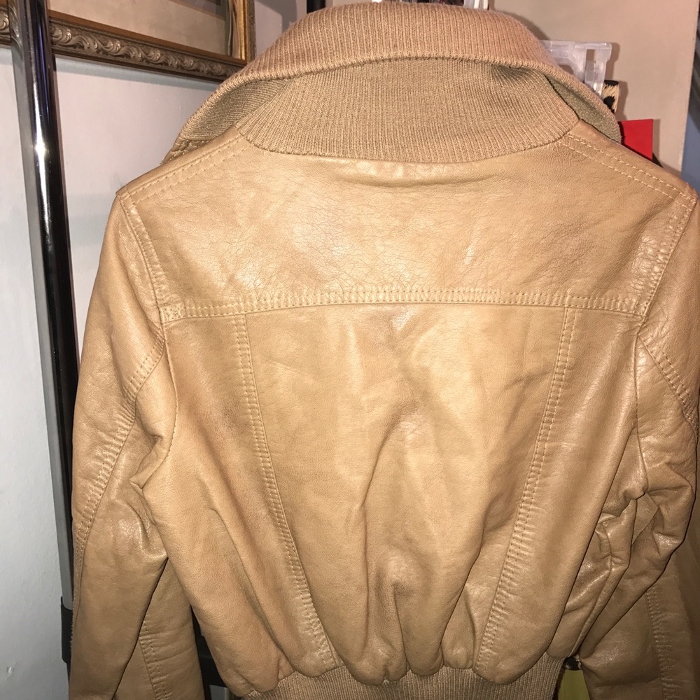 Medium Brown Jacket - Picture 4 of 4